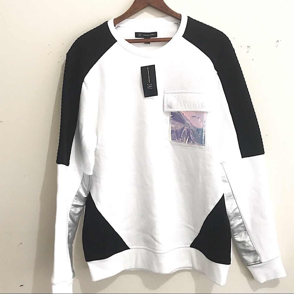 NEW INC Macys sweatshirt pullover crew neck with pocket